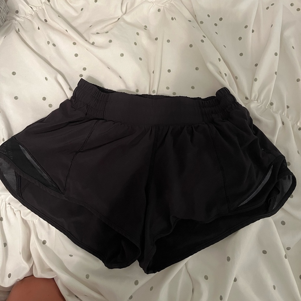 Black lululemon shorts 6 2’5